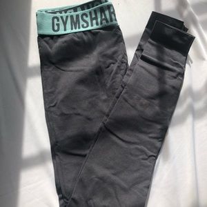 Gymshark Charcoal/Pale Turquoise Fit Leggings